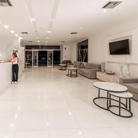 Apartmán Pefkos Breeze Family &